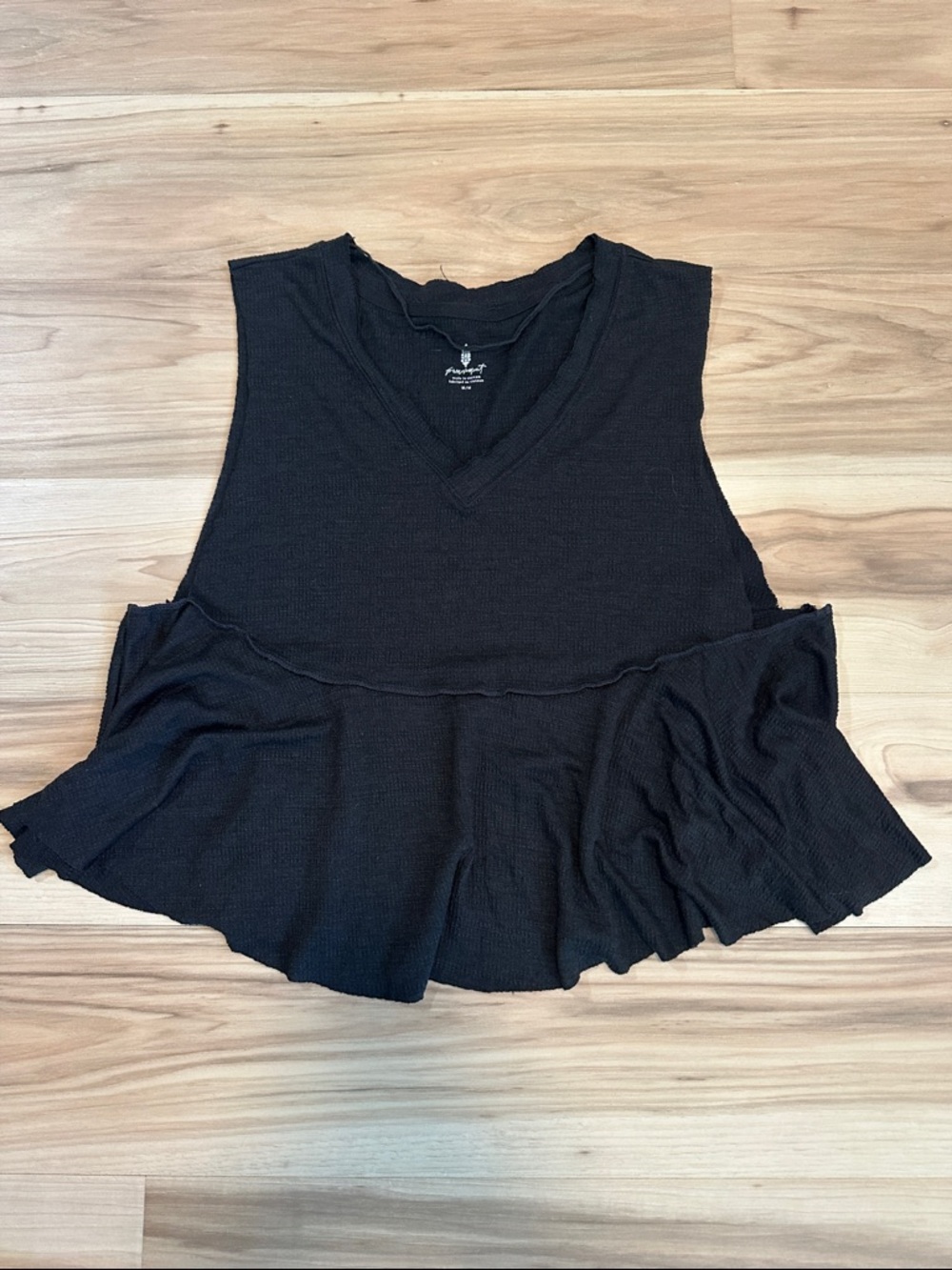 Free People Movement Black Peplum V-Neck Cropped Tank M